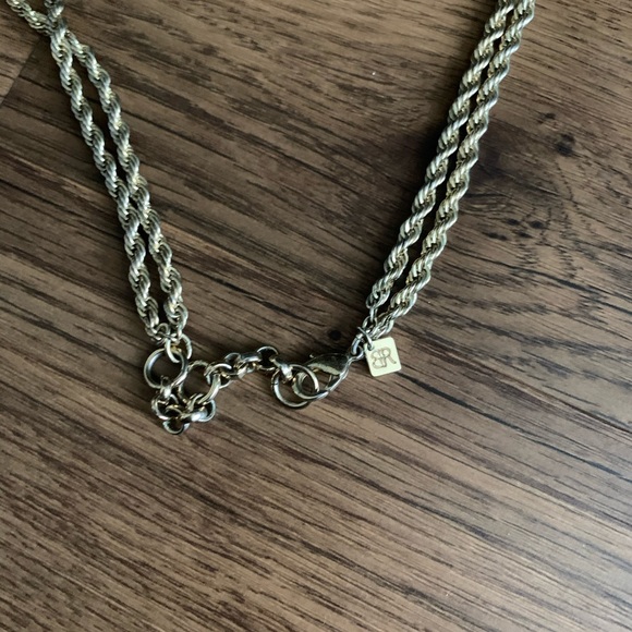 Turquoise statement necklace - Picture 3 of 4